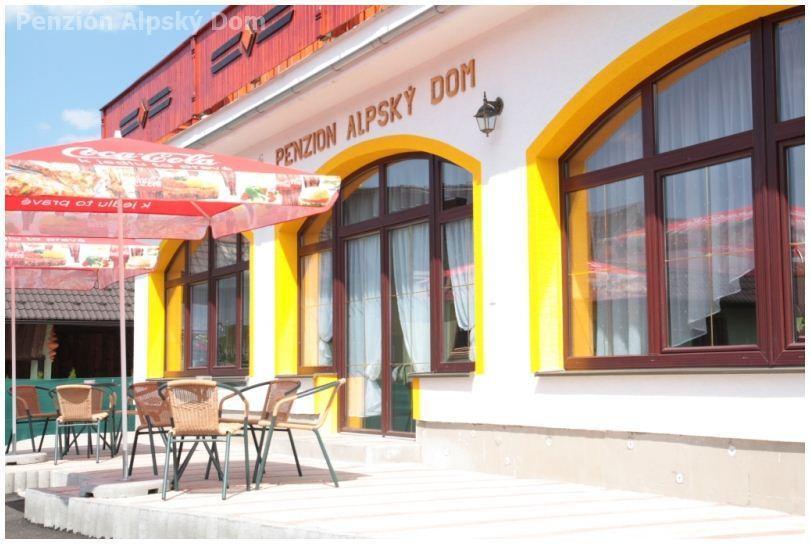 Alpsky Dom Vitanova Hotel Exterior photo